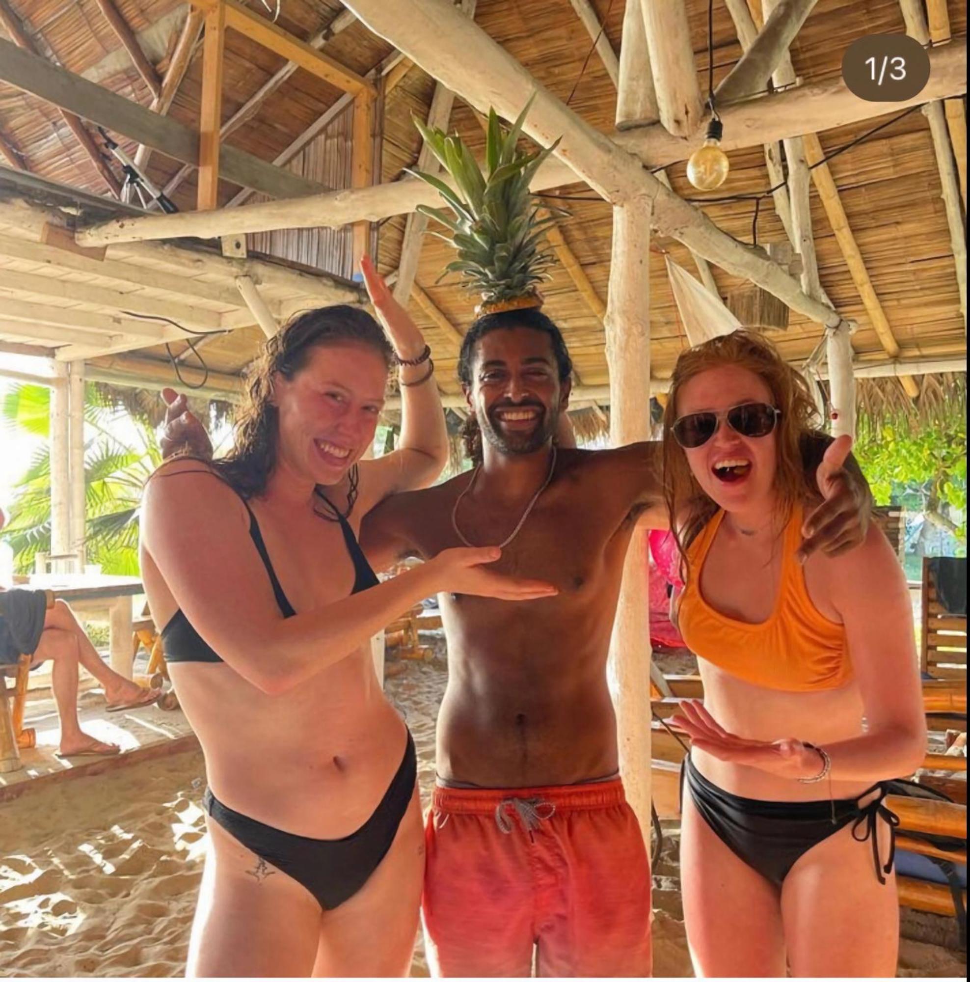 Kamala Surf & Backpacker Hostel Montanita Ngoại thất bức ảnh