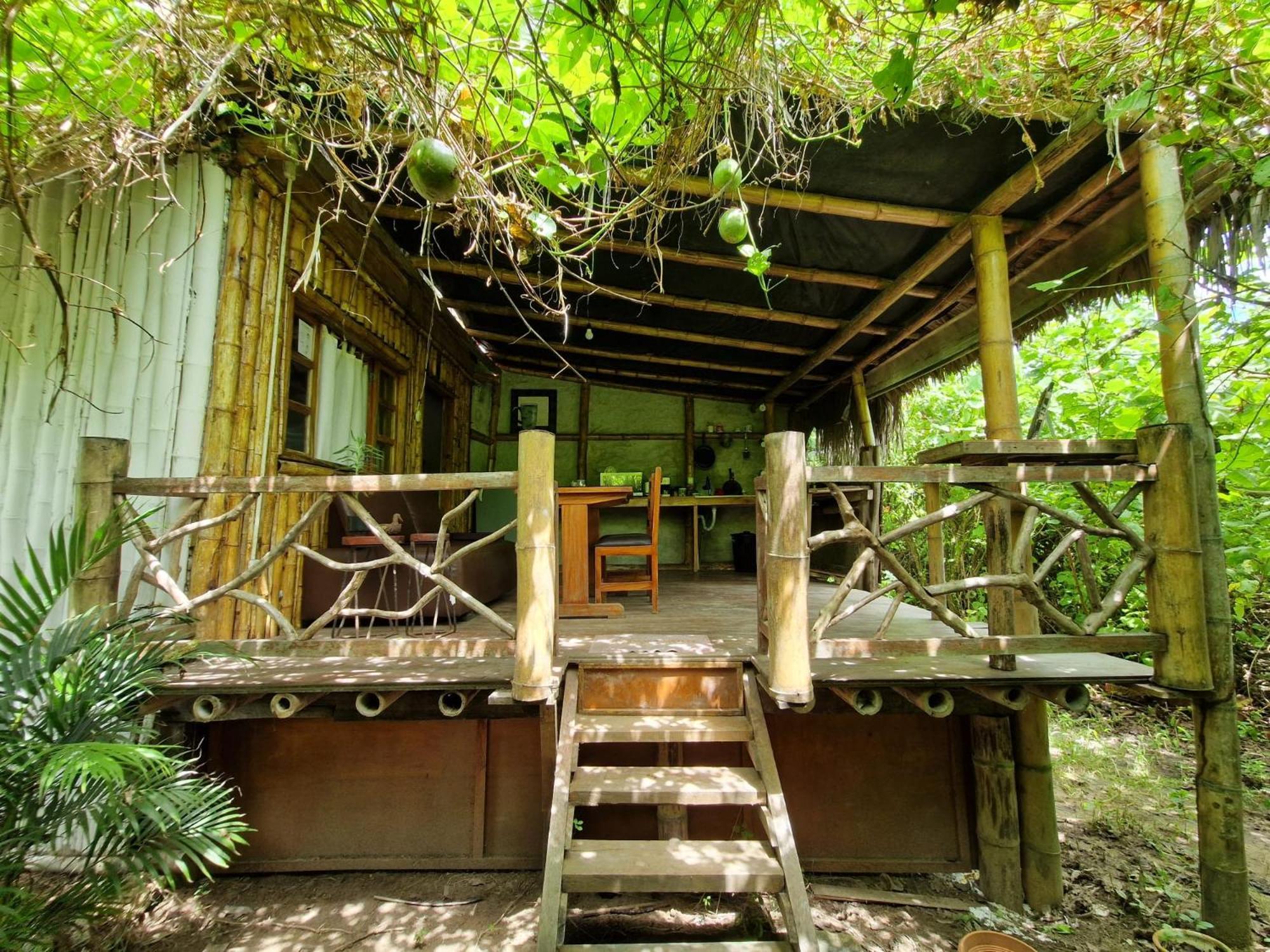 Kamala Surf & Backpacker Hostel Montanita Ngoại thất bức ảnh