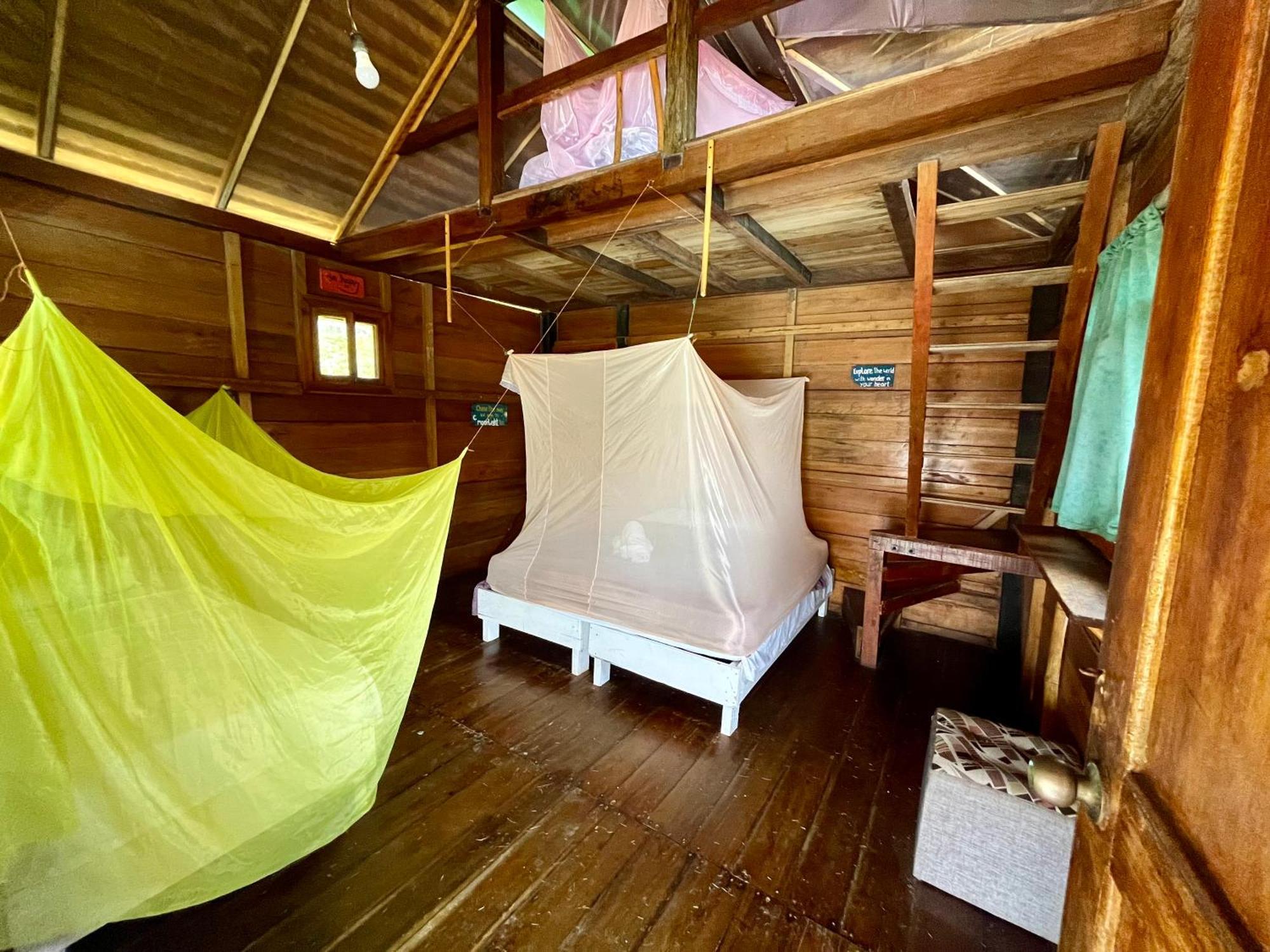 Kamala Surf & Backpacker Hostel Montanita Phòng bức ảnh
